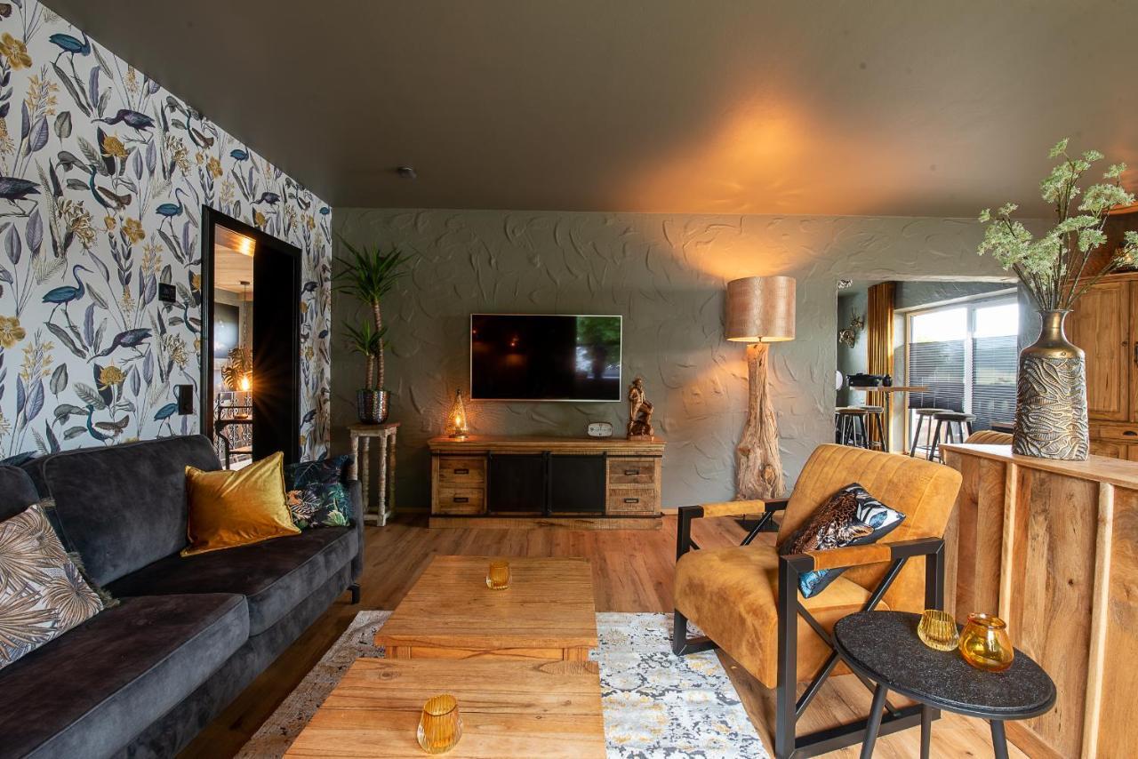 Einzigartige Traumwohnung Mit Whirlpool & Sauna Bietet Luxus Und Erholung Neuheilenbach Luaran gambar