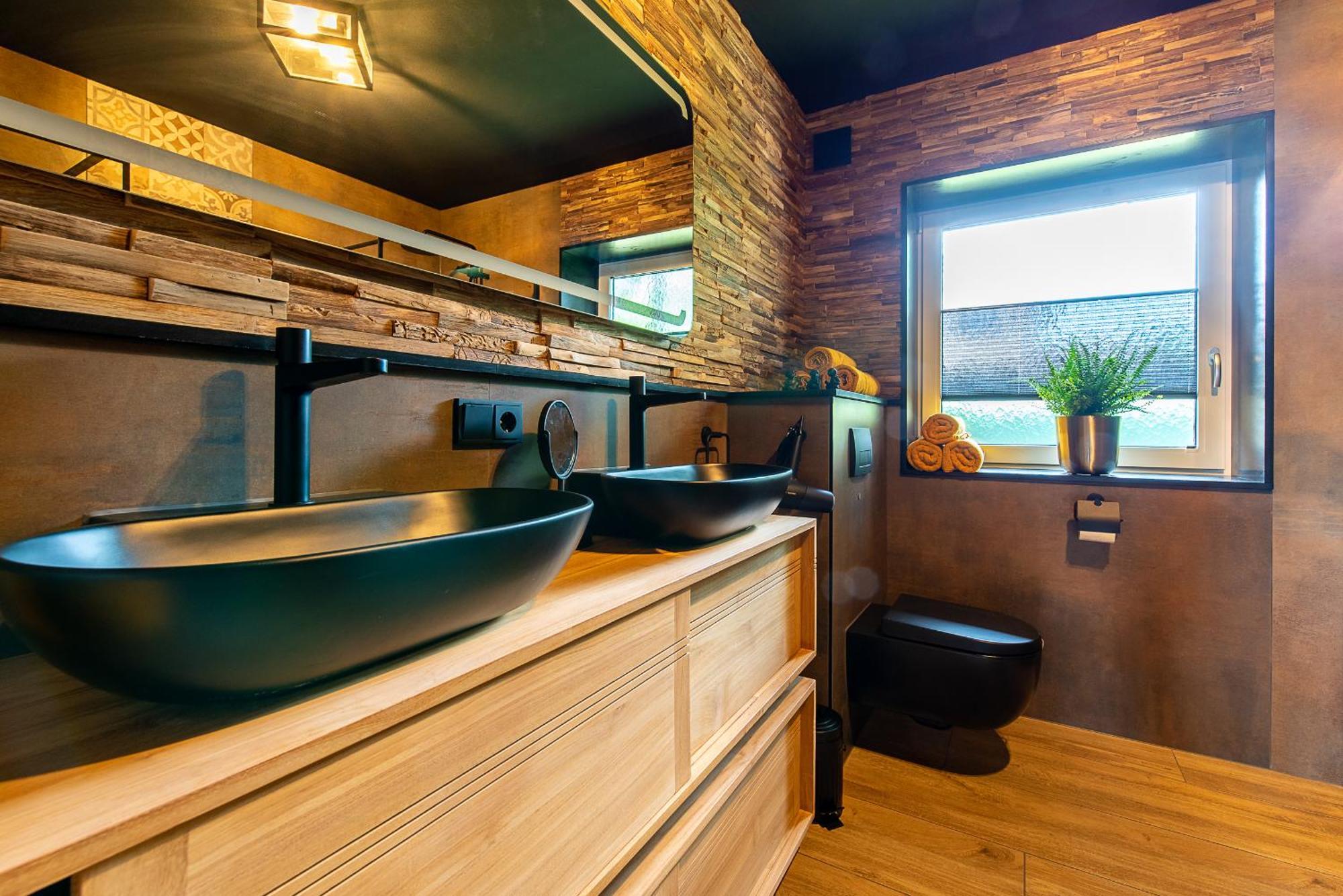 Einzigartige Traumwohnung Mit Whirlpool & Sauna Bietet Luxus Und Erholung Neuheilenbach Luaran gambar